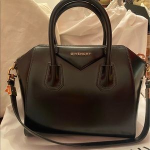 Givenchy Shiny Lord Antigona Small